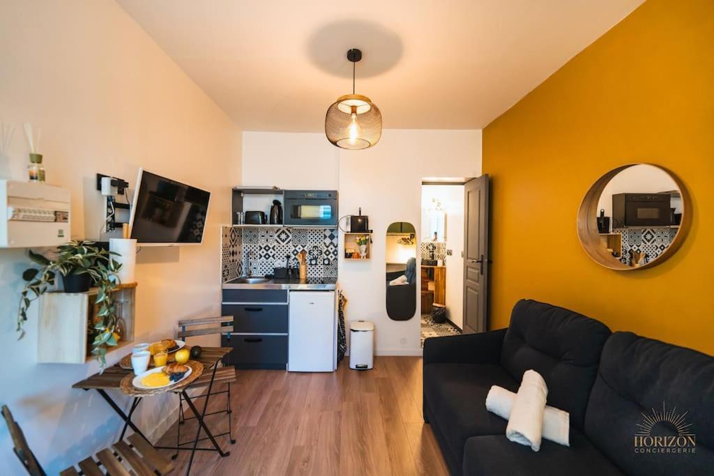 Studio Cosi Plein Coeur Du Panier Marseille Bagian luar foto